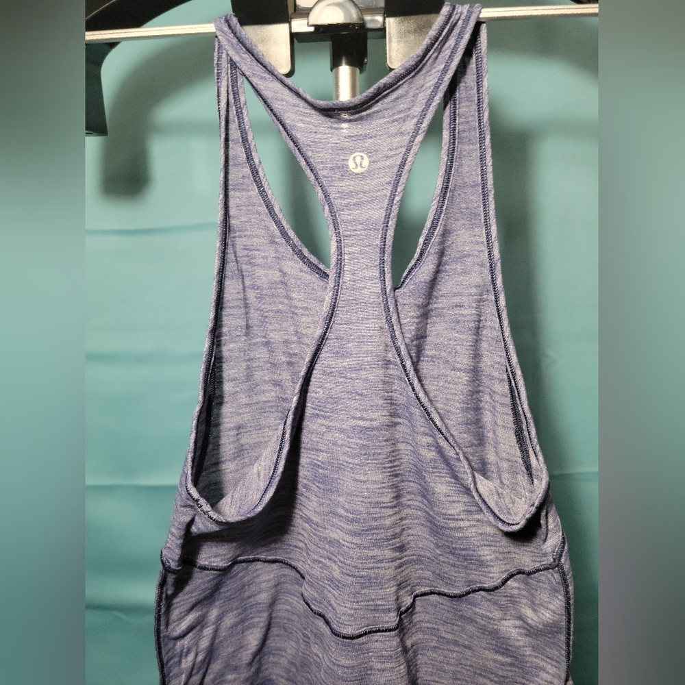 Tank top - Picture 2 of 3